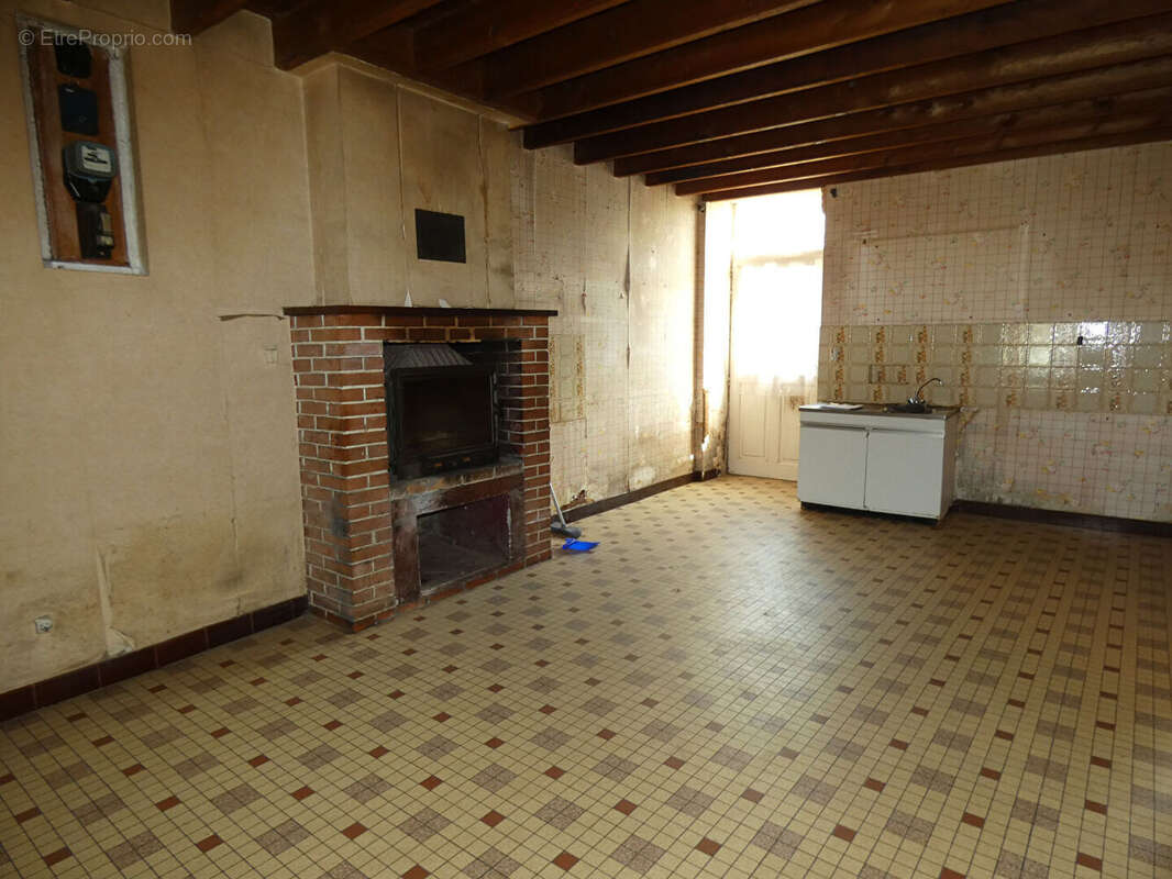 Maison à LES LOGES-MARCHIS