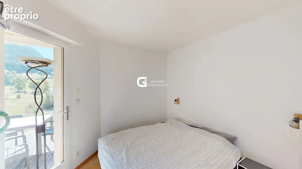Maison Le Poizat Lalleyriat 6 pièce(s) 132 m2 - photo 6