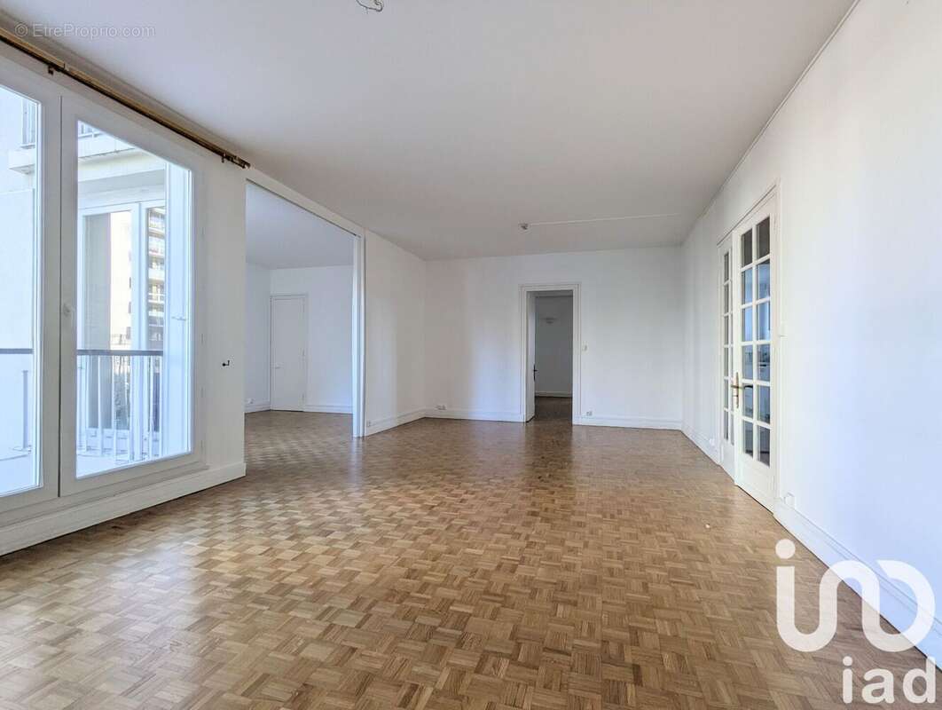Photo 4 - Appartement à VERSAILLES