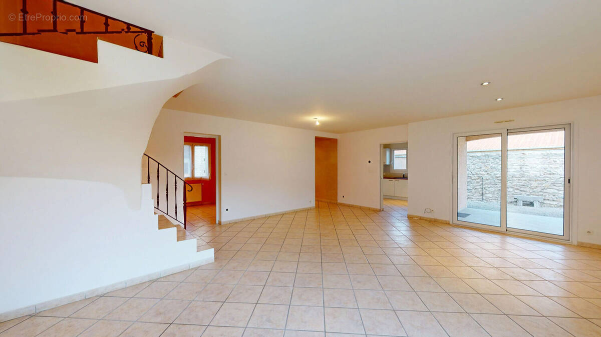 Maison à AMBERIEU-EN-BUGEY