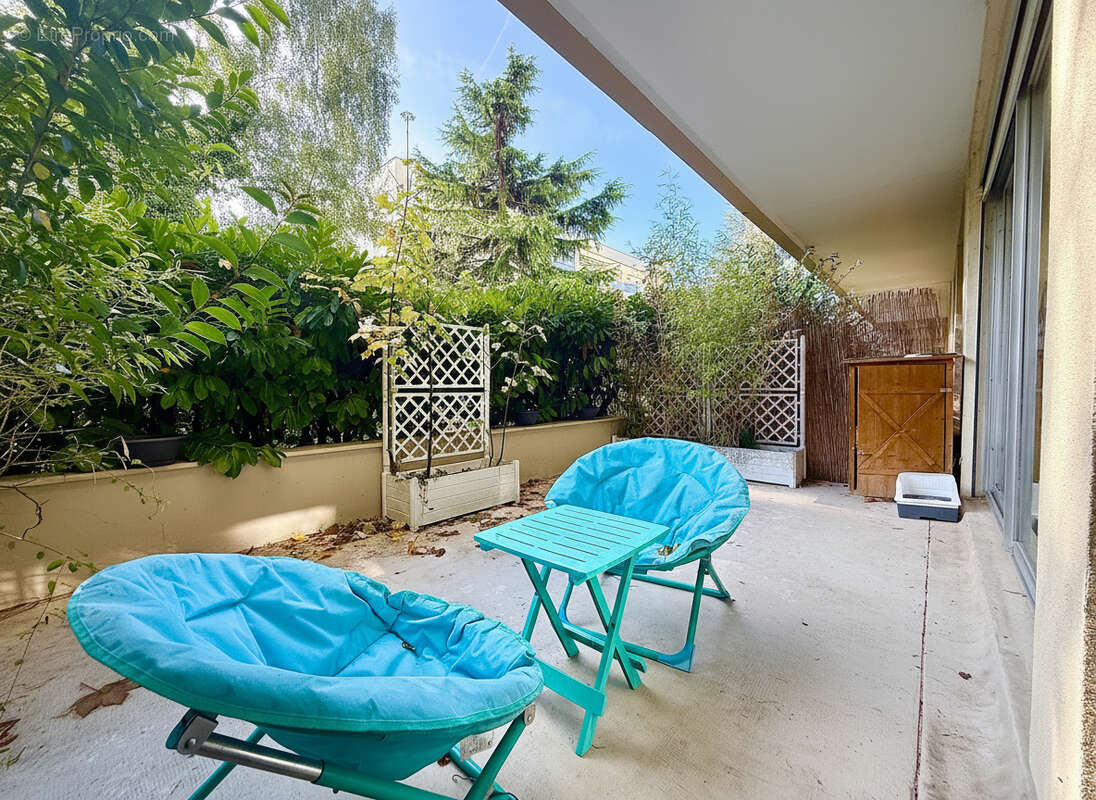 Appartement à SAINT-GRATIEN