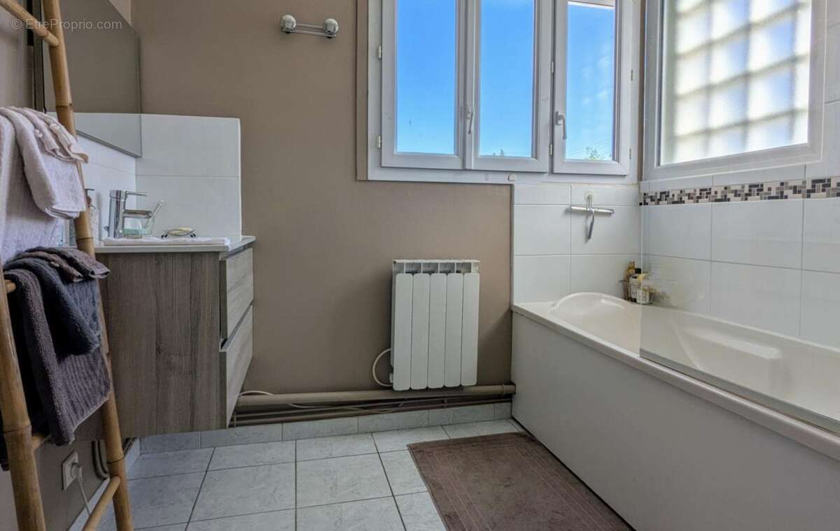 Maison à SAINT-MAIXENT-L&#039;ECOLE