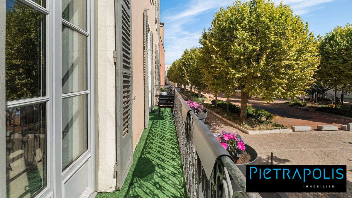 Appartement à VILLEFRANCHE-SUR-SAONE