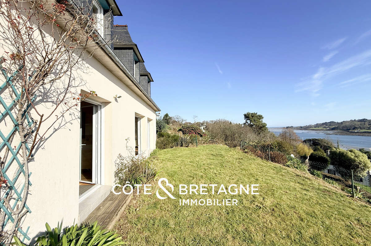 Maison familiale à plouguiel -  vue panoramique sur le jaudy  réf : 202627 - photo 2