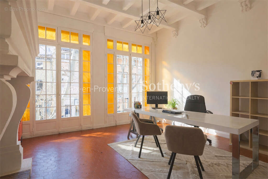 Appartement à AIX-EN-PROVENCE