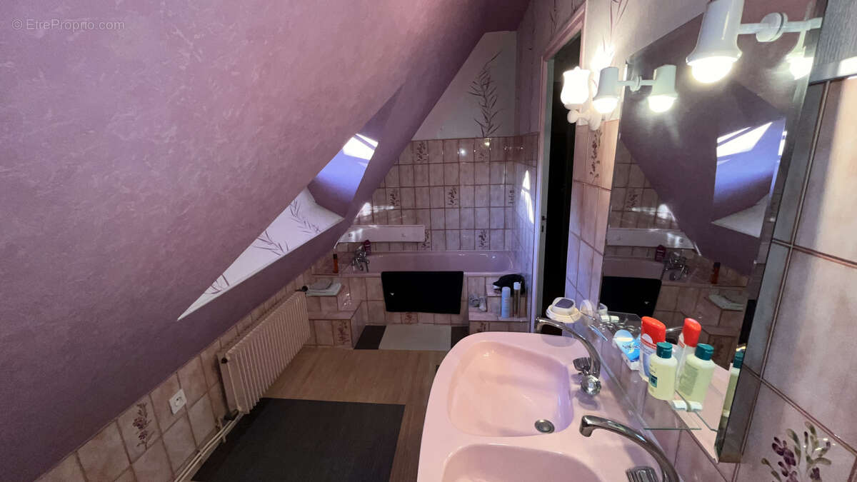 Maison à VILLEMANDEUR