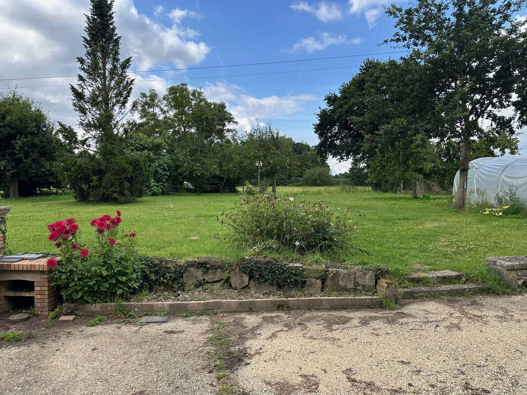 Maison à SAINT-POTAN