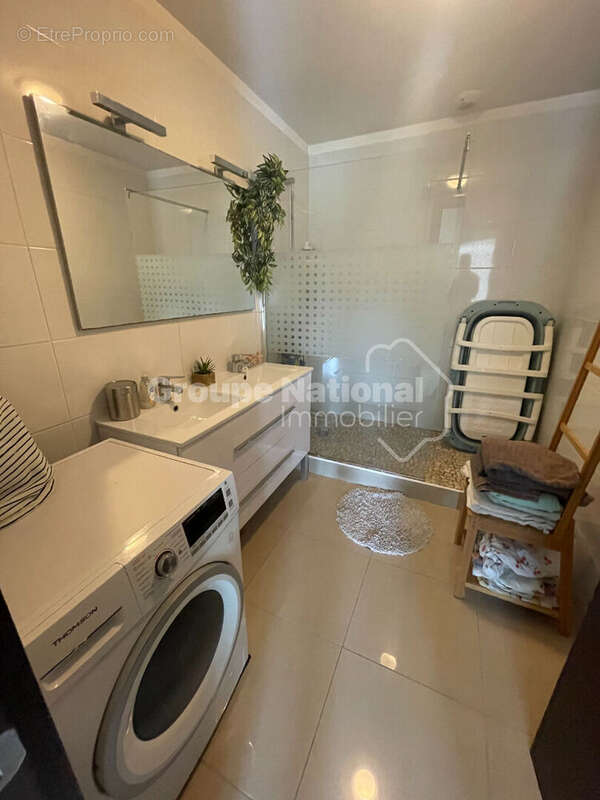 Appartement à CARRY-LE-ROUET