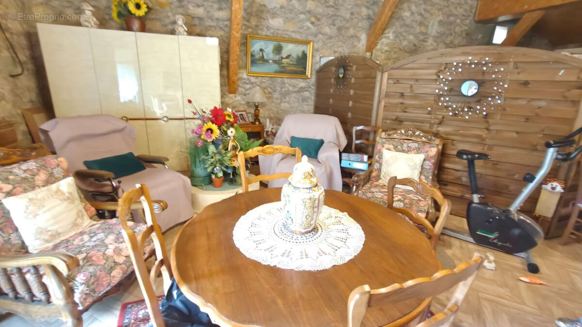 Maison à CEPIE