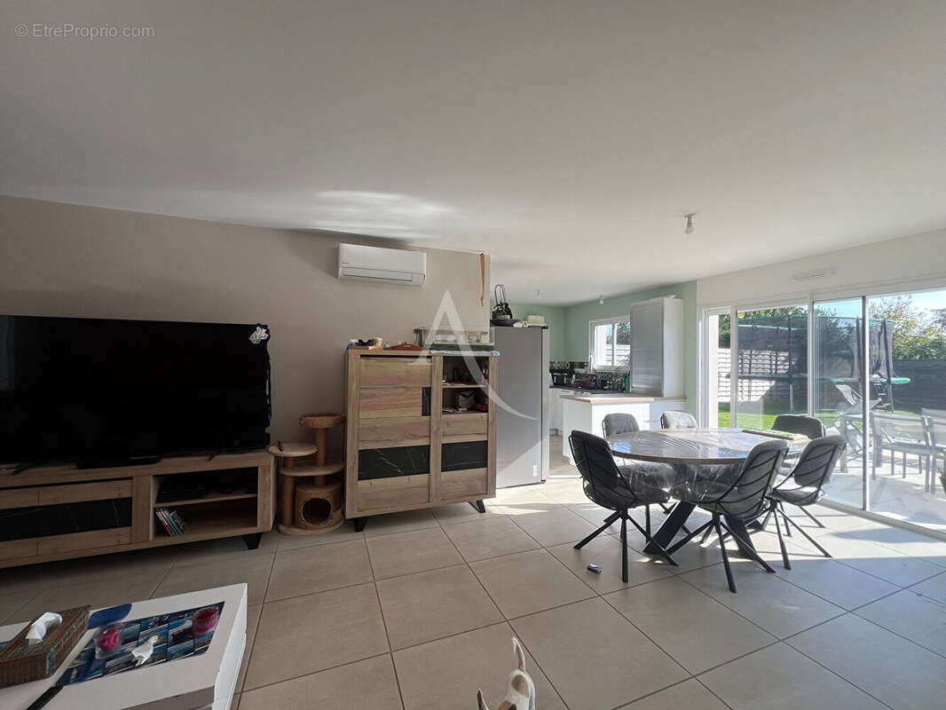 Maison à LE BERNARD