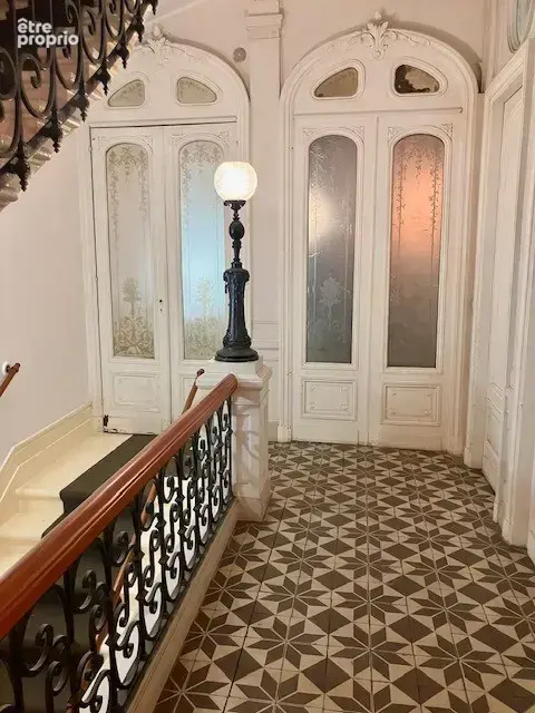 Chartrons, magnifique T3 100% restauré vue Garonne-ascenseur - photo 9