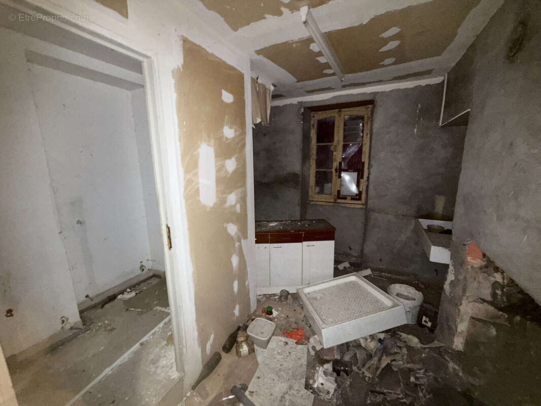 Maison à MONTBEUGNY