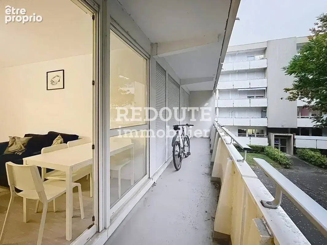 À vendre – appartement t5 avec balcon – reims, proche luton - photo 1