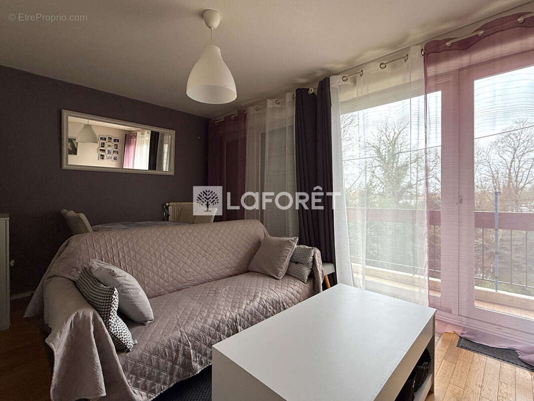 Appartement à SAINTES