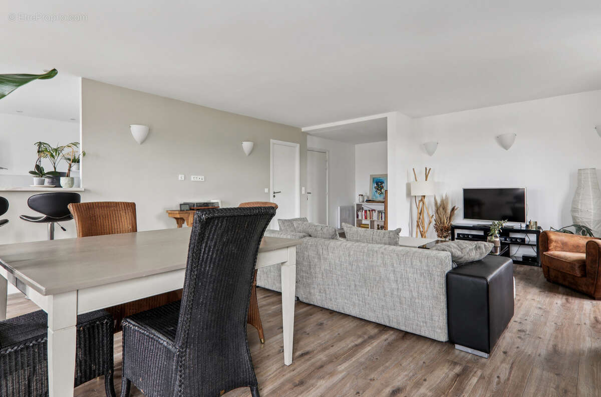 Appartement à SAINT-GRATIEN