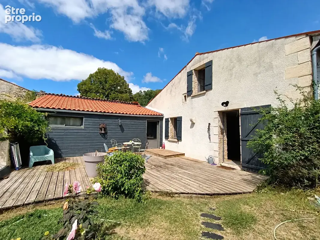 Maison Bords 4 pièce(s) 133.2 m2 - photo 2