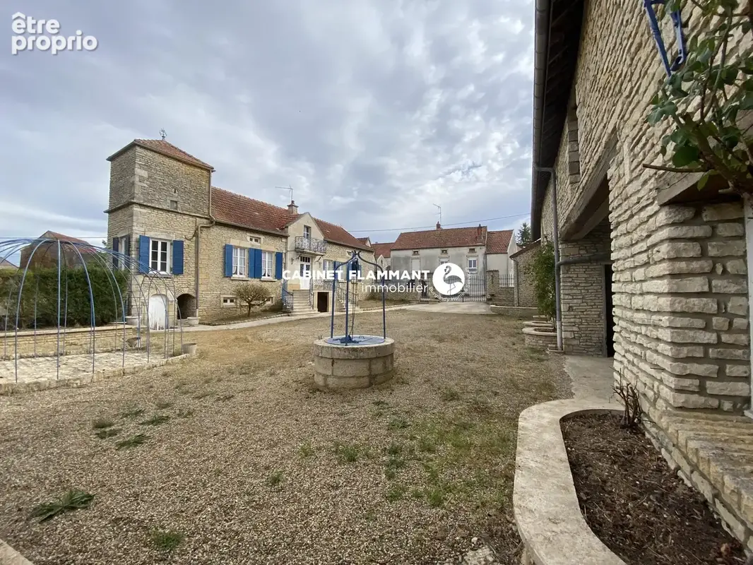 Maison 5 pièces 98 m² à vendre à Asnieres-En-Montagne (21500) - photo 2