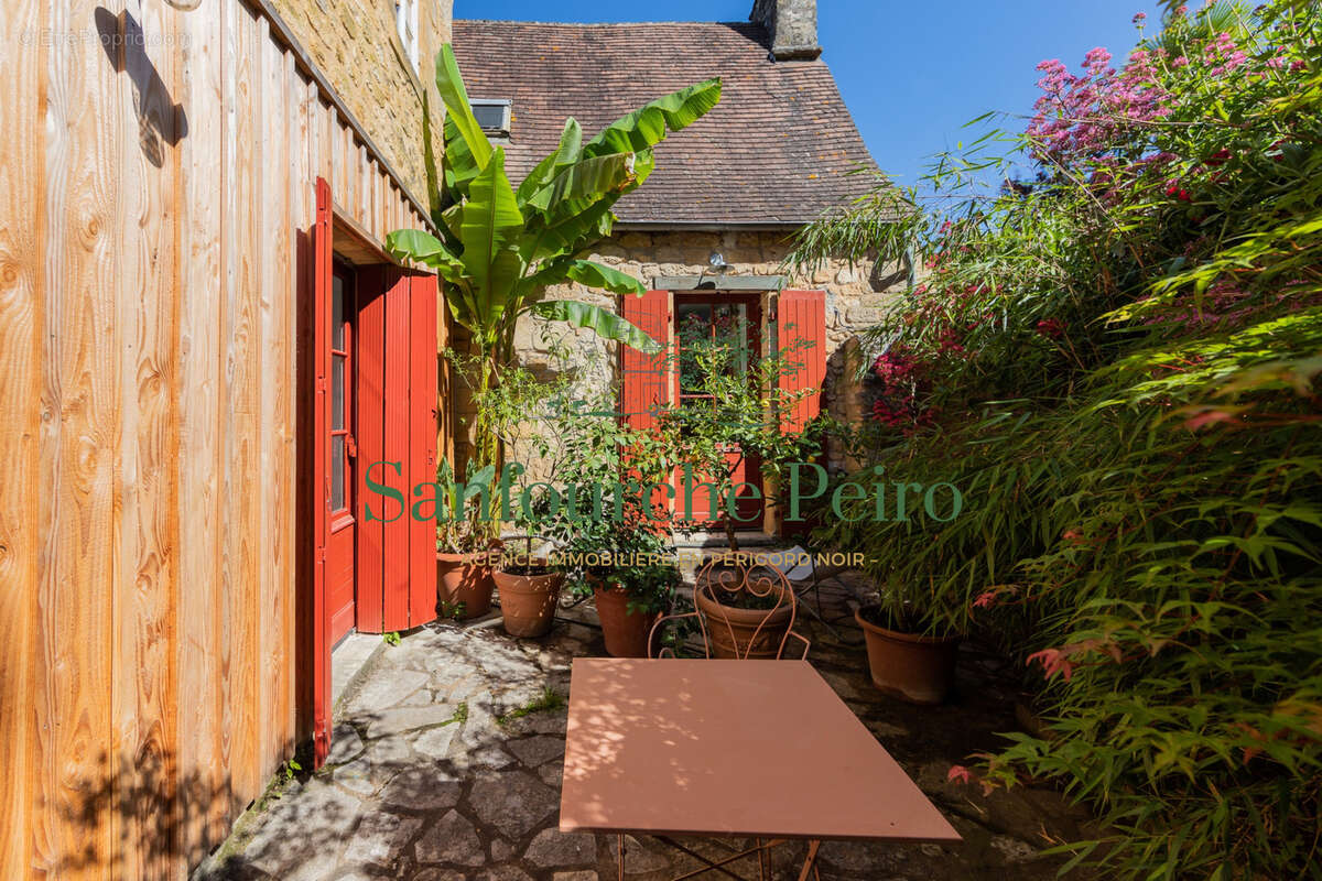 Maison à SARLAT-LA-CANEDA