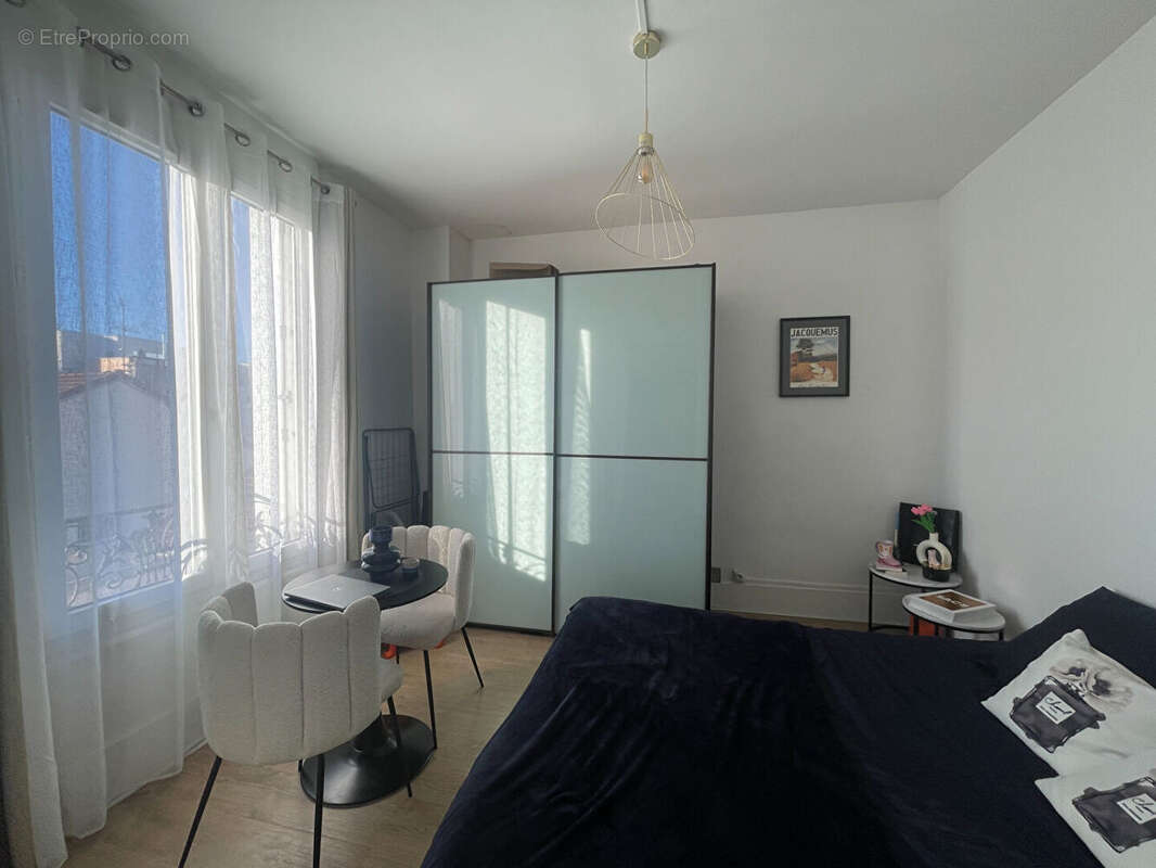 Appartement à BOIS-COLOMBES