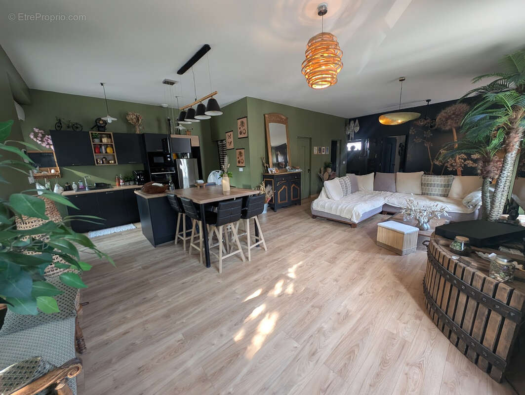 Maison à SAINT-PERAY