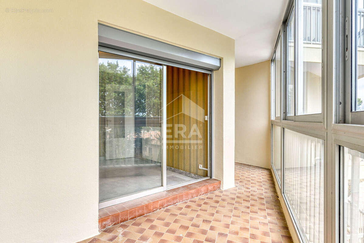 Appartement 64m² à narbonne - photo 2