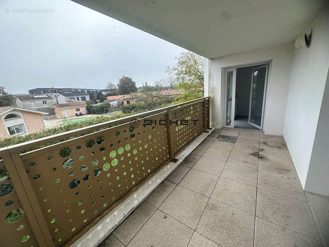 Appartement à VILLENAVE-D'ORNON