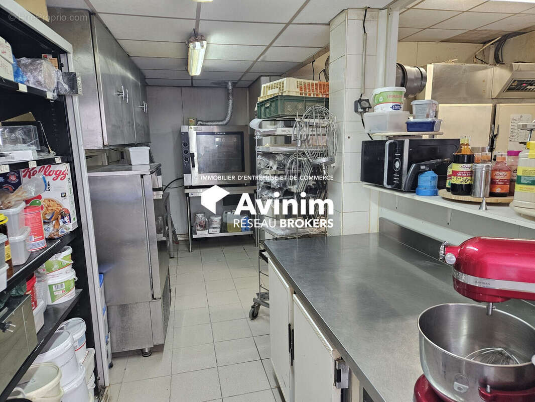 150 m² à Polliat  - photo 2