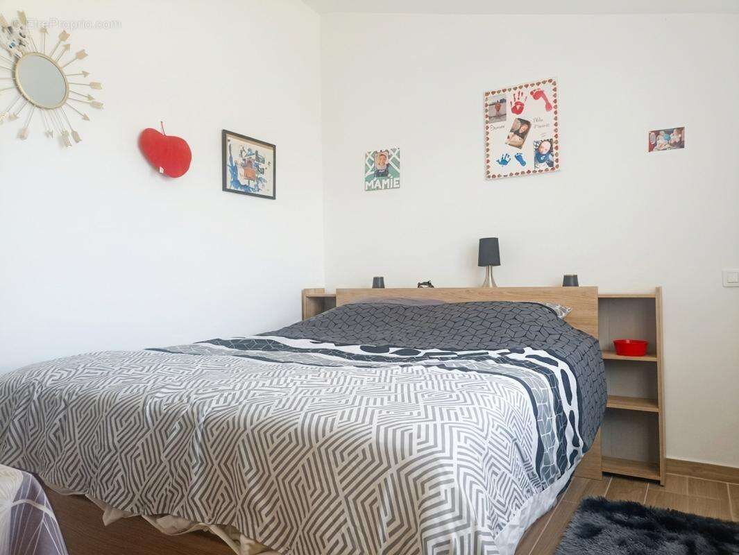 Maison 137 m² à Saint-Sigismond-De-Clermont  - photo 10