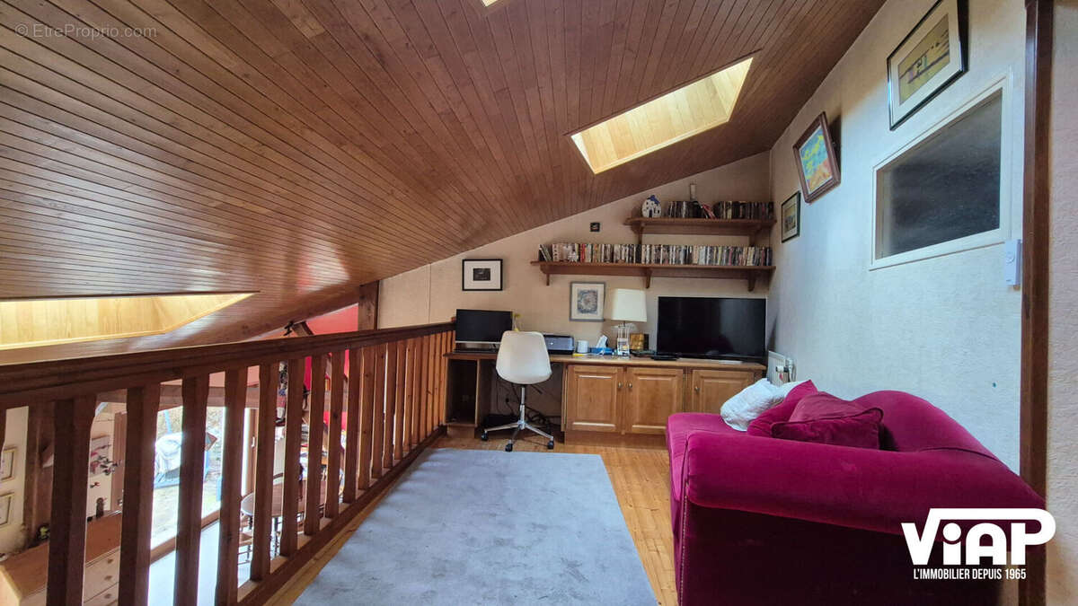 Maison à EXIDEUIL