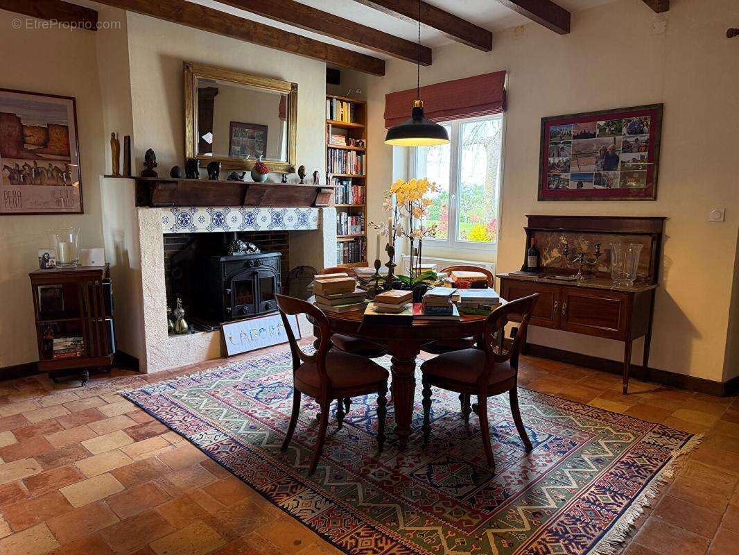 Maison à CANCON