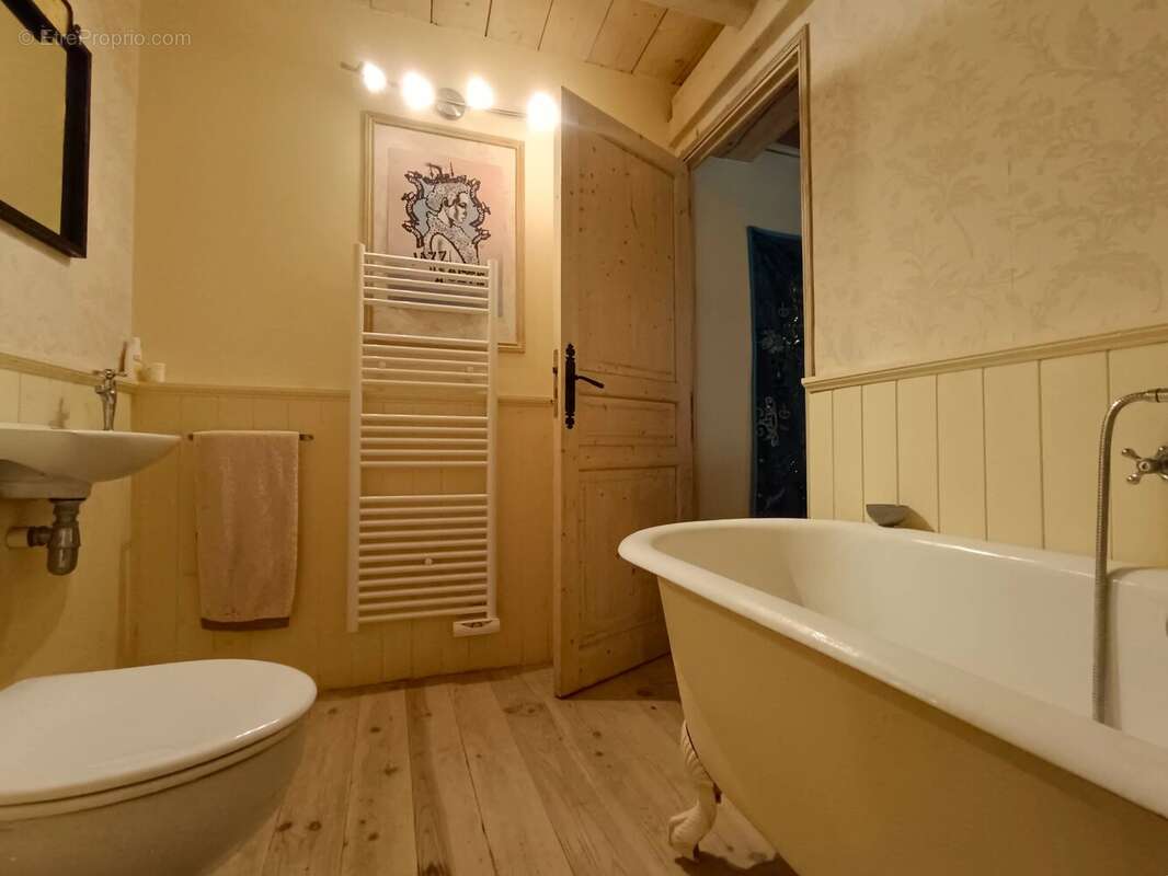 Maison à TORXE