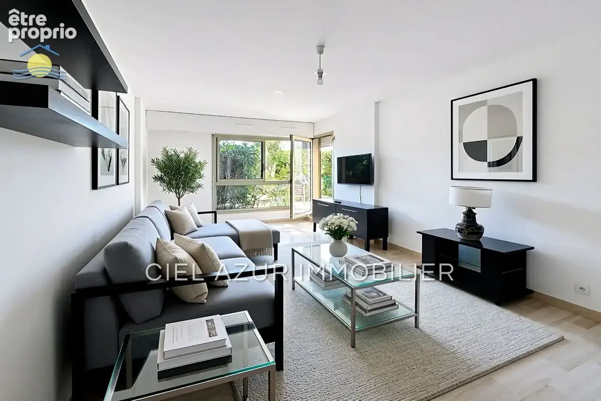 Photo Appartement à Vallauris au prix de 229 000€