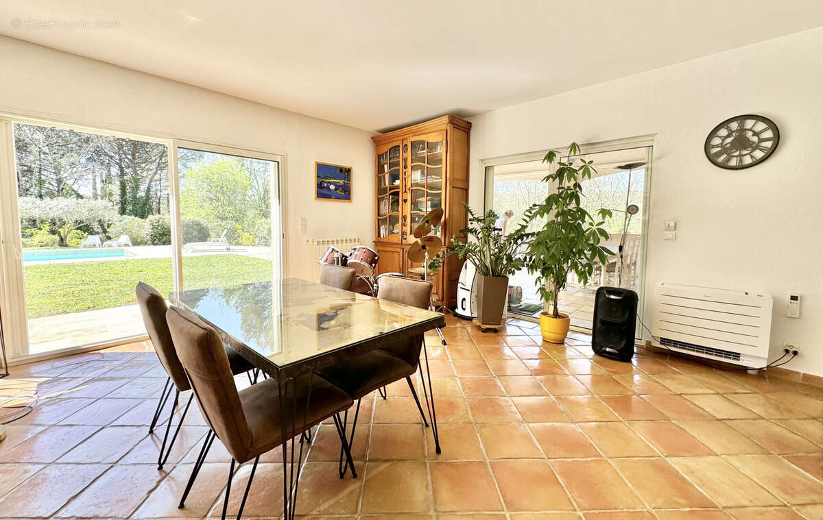 Maison à FAYENCE