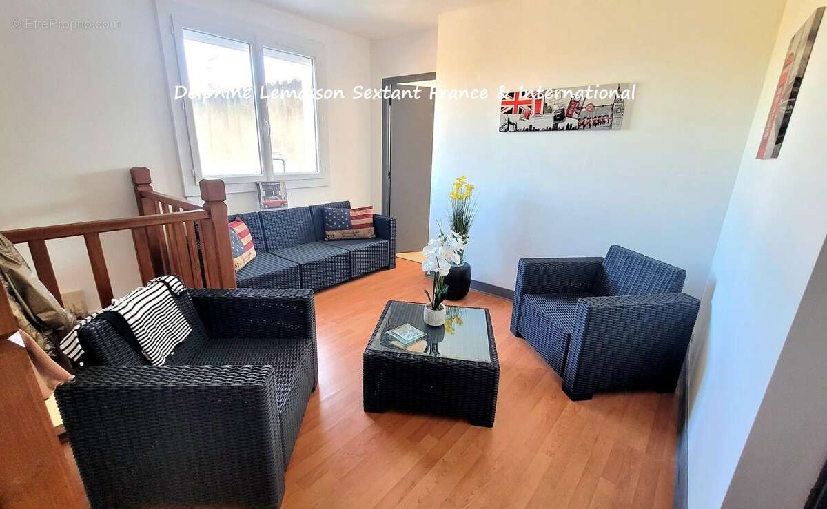Immeuble locatif  Monbazillac  240 m² - photo 11