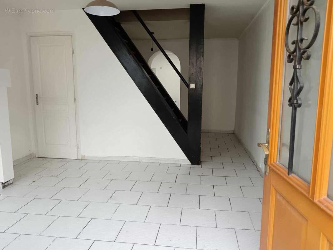 Photo 3 - Maison à ANNEZIN