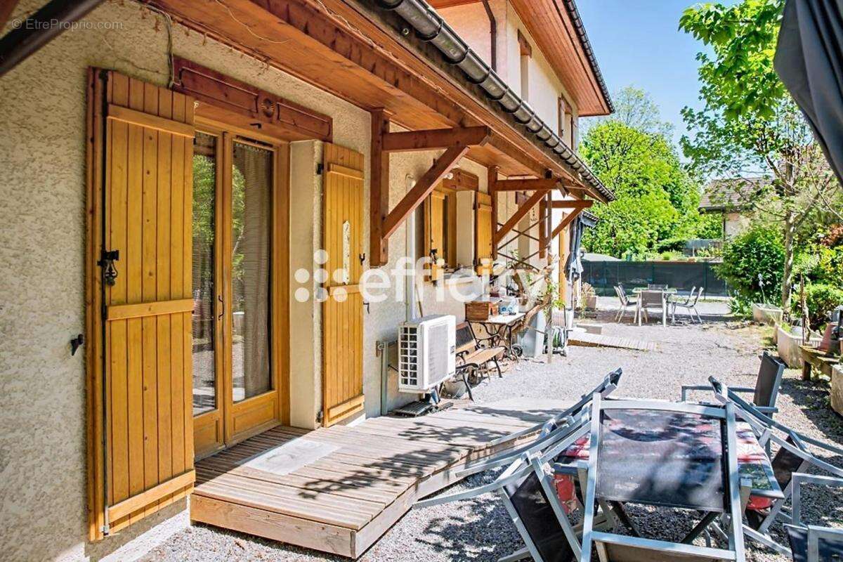 Maison à BONNEVILLE