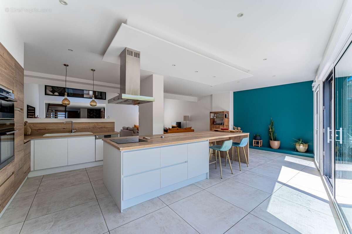 Appartement à BRINDAS