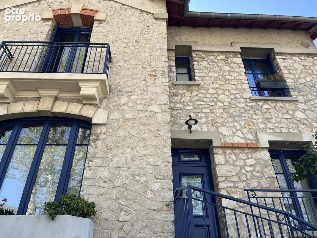 Superbe maison de Maître sur 600m2 de terrain - photo 5