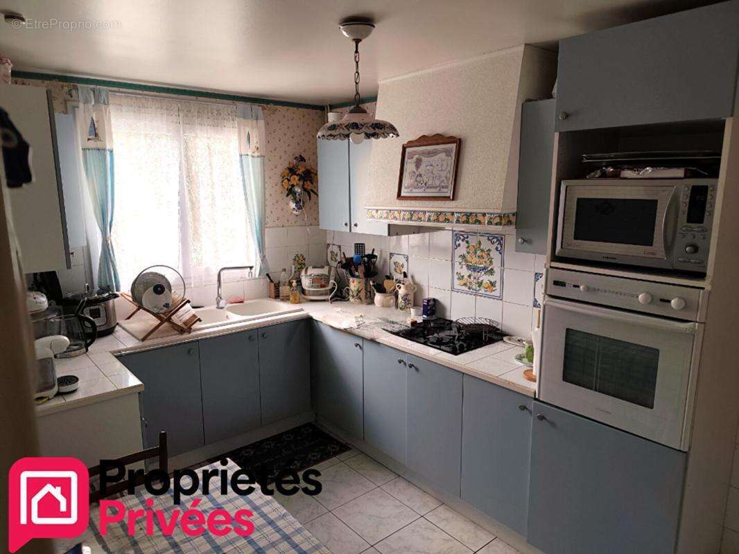 Maison à PIERRES