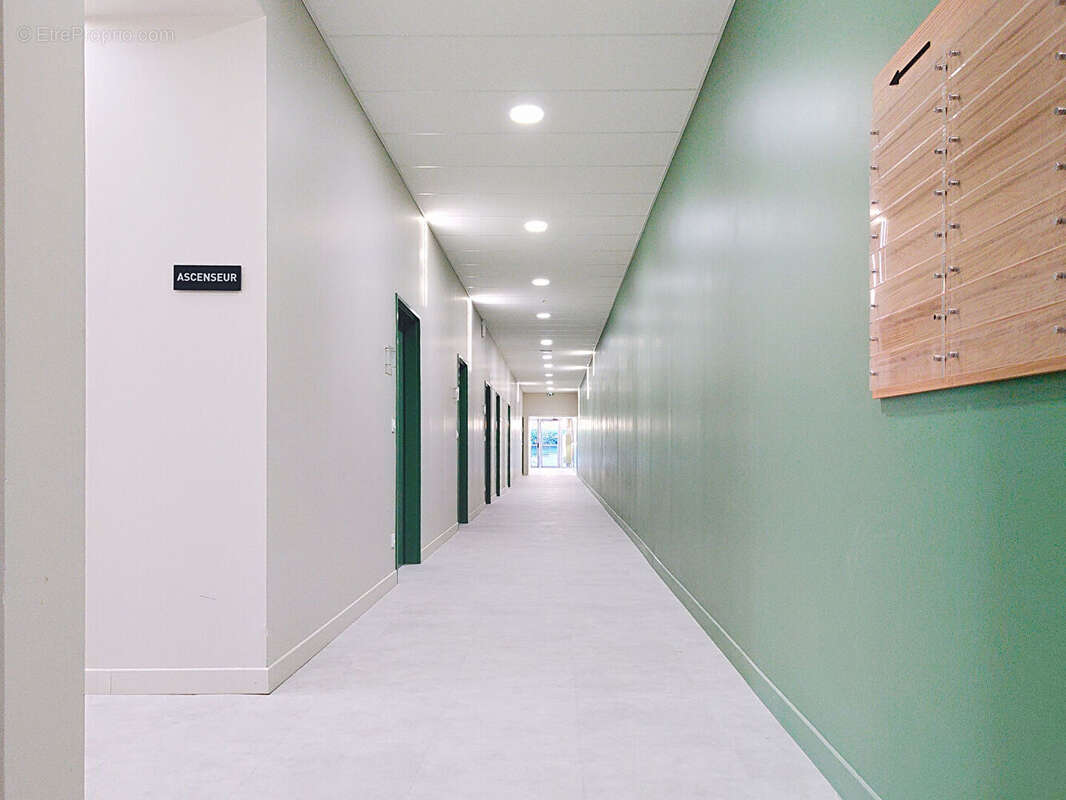 Commerce à AIX-EN-PROVENCE