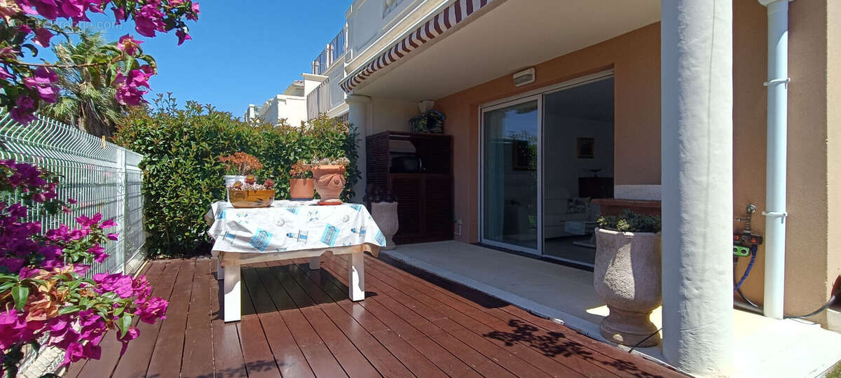 Appartement à SAINT-MANDRIER-SUR-MER