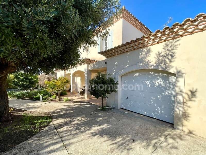 Maison à AIGUES-MORTES