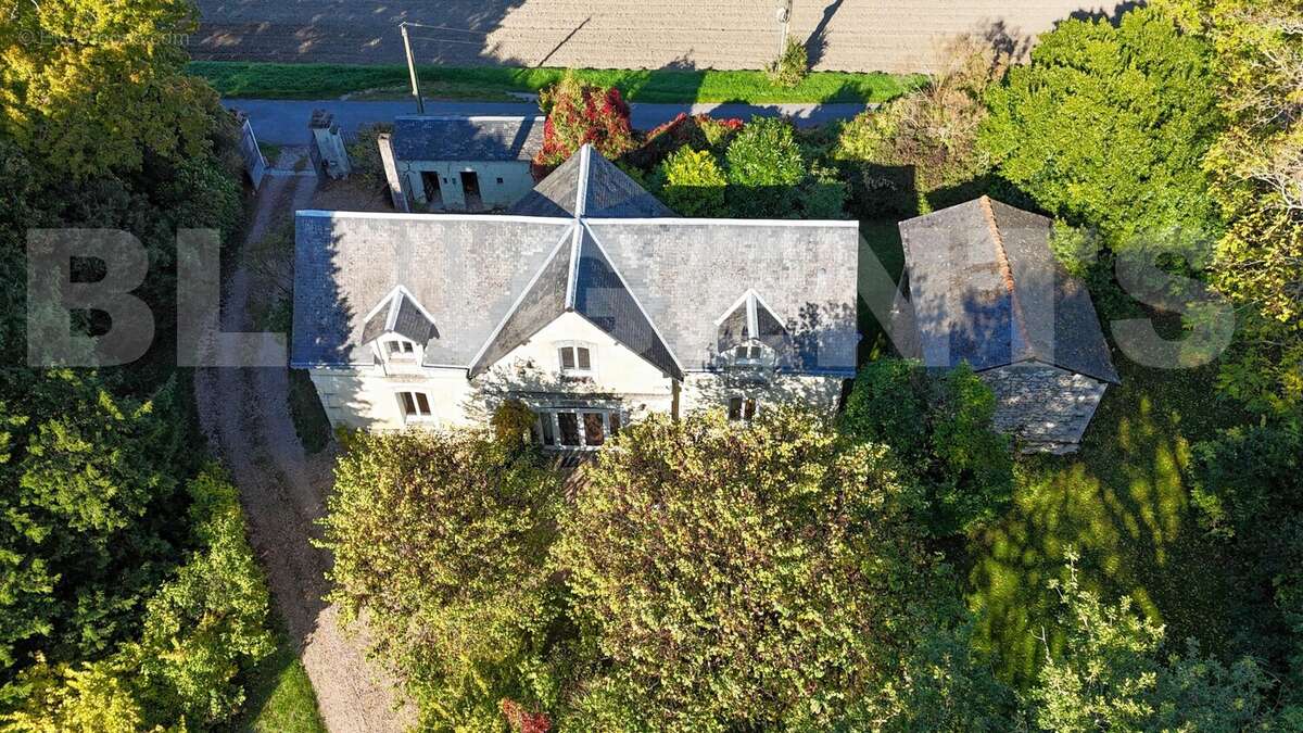 3 - Lionel MARC - BL Agents - JJS Bourgeoise - Maison à FAYE-LA-VINEUSE