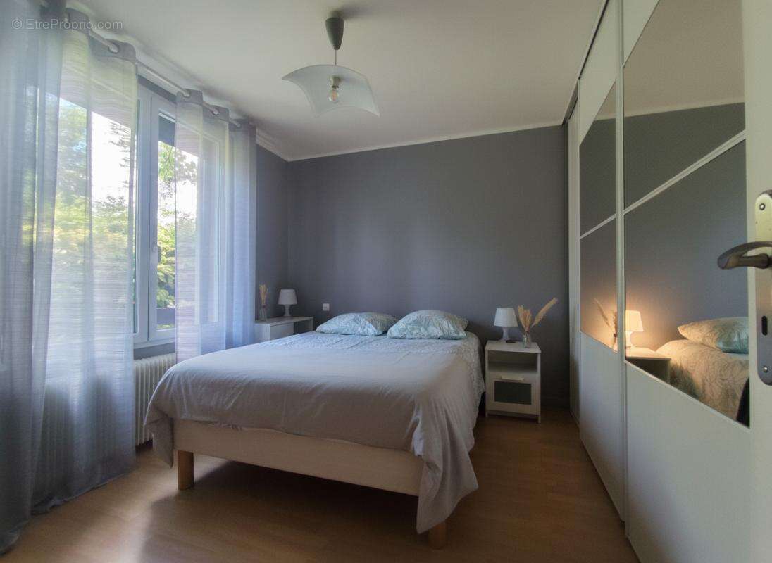 Maison à LONGJUMEAU