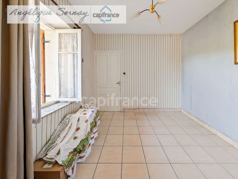 À Louhans, une propriété familiale aux volumes rares - photo 14