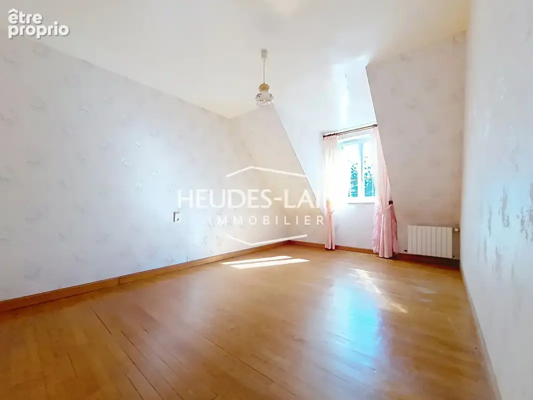 Maison familiale à vendre - GRANDPARIGNY - 50600 - photo 9