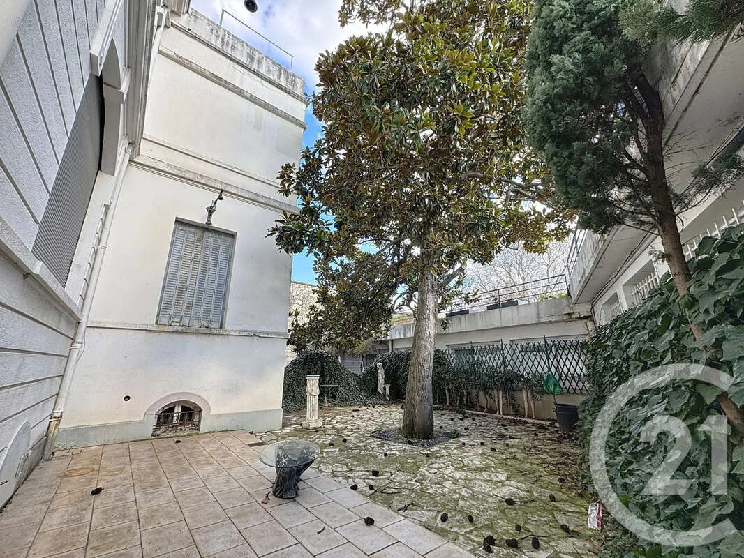 Appartement à LYON-7E