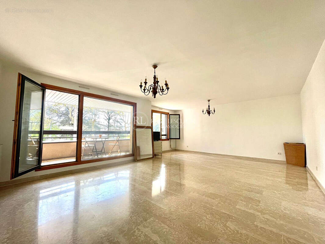 Appartement à LYON-4E