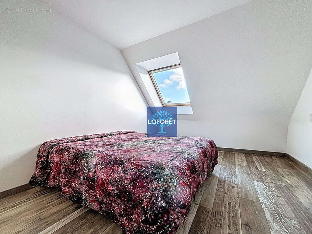 Appartement à PUISEUX-PONTOISE