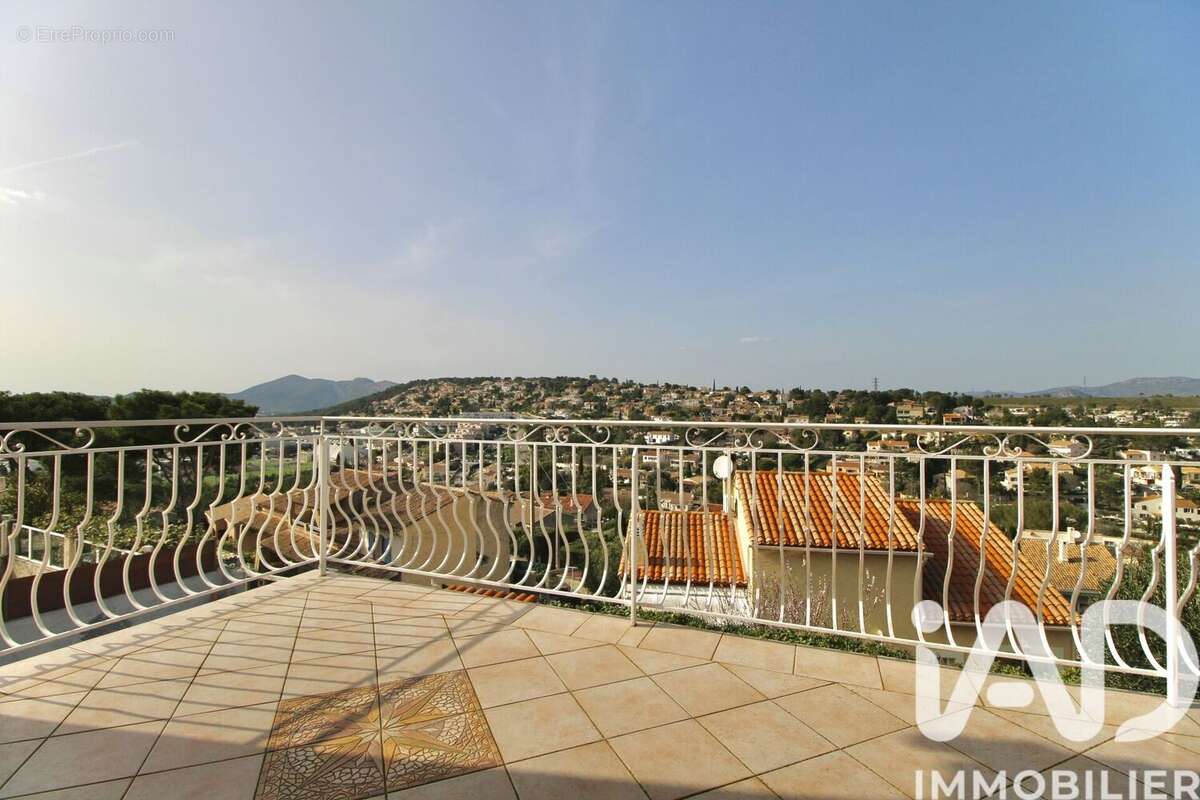 Photo 9 - Maison à CARNOUX-EN-PROVENCE